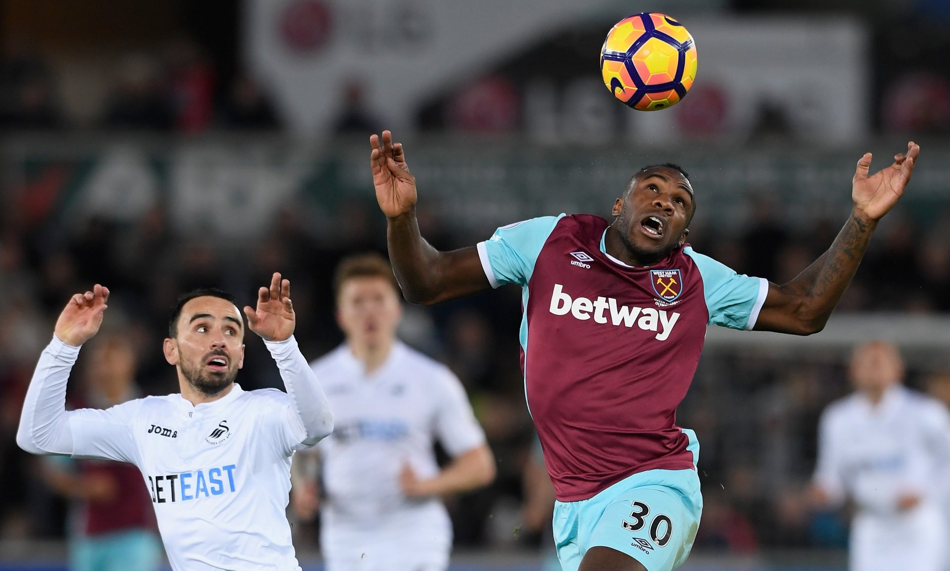 令人振奋的 令人振奋的